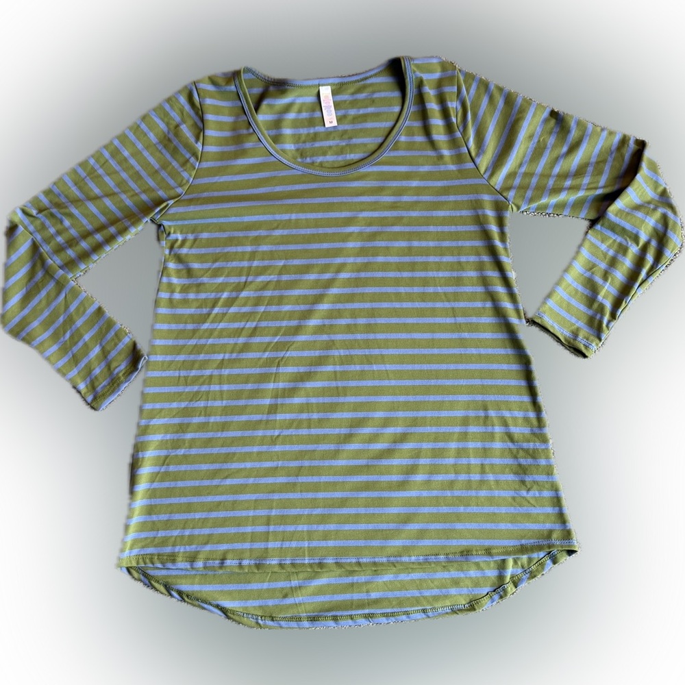LuLaRoe Striped Long Sleeve Lynnae Top